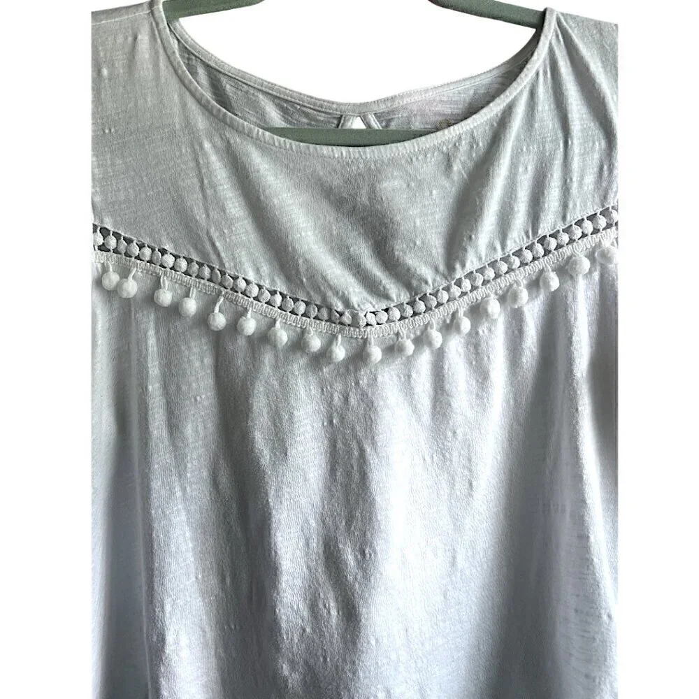 Lilly Pulitzer White Florabelle Knit Embroidery Flutter Sleeve Top Size Medium